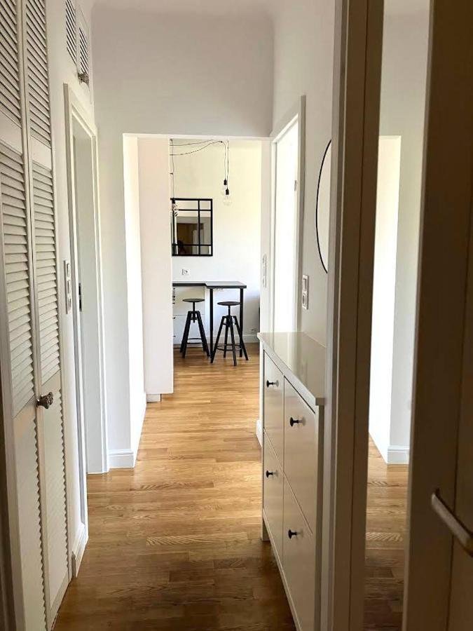 Cute Apartment In The City Center , 2-Beds , Wi-Fi - By Hik Apartments 바르샤바 외부 사진