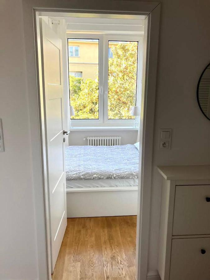 Cute Apartment In The City Center , 2-Beds , Wi-Fi - By Hik Apartments 바르샤바 외부 사진